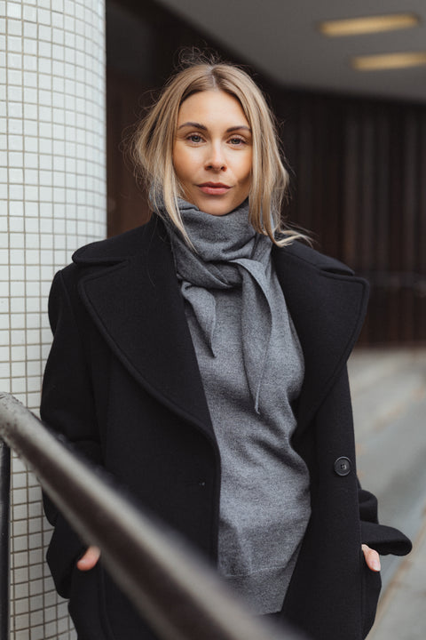 CHIARA Triangle Scarf in Merino Wool and Cashmere